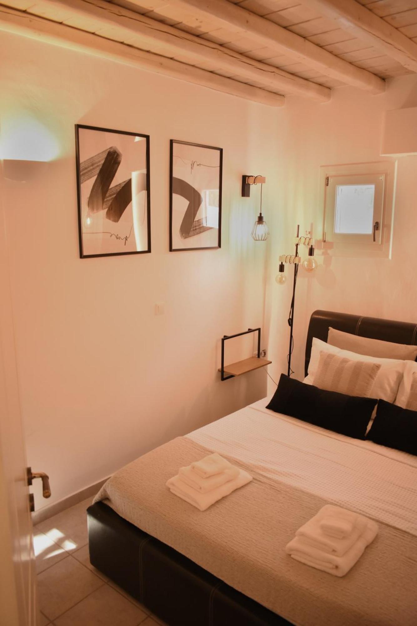 Nisos Home Stay Mykonos Town Екстериор снимка