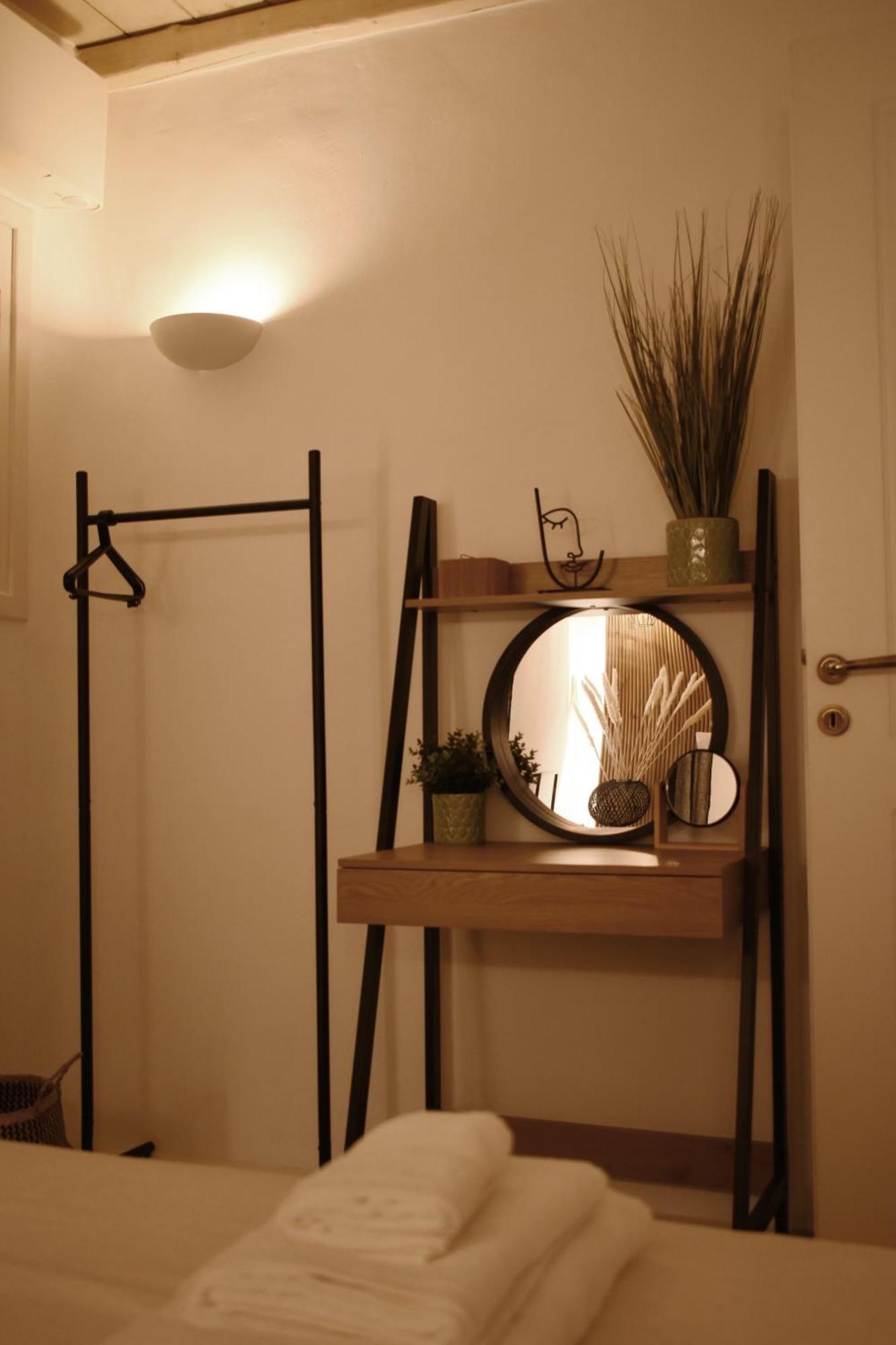 Nisos Home Stay Mykonos Town Екстериор снимка