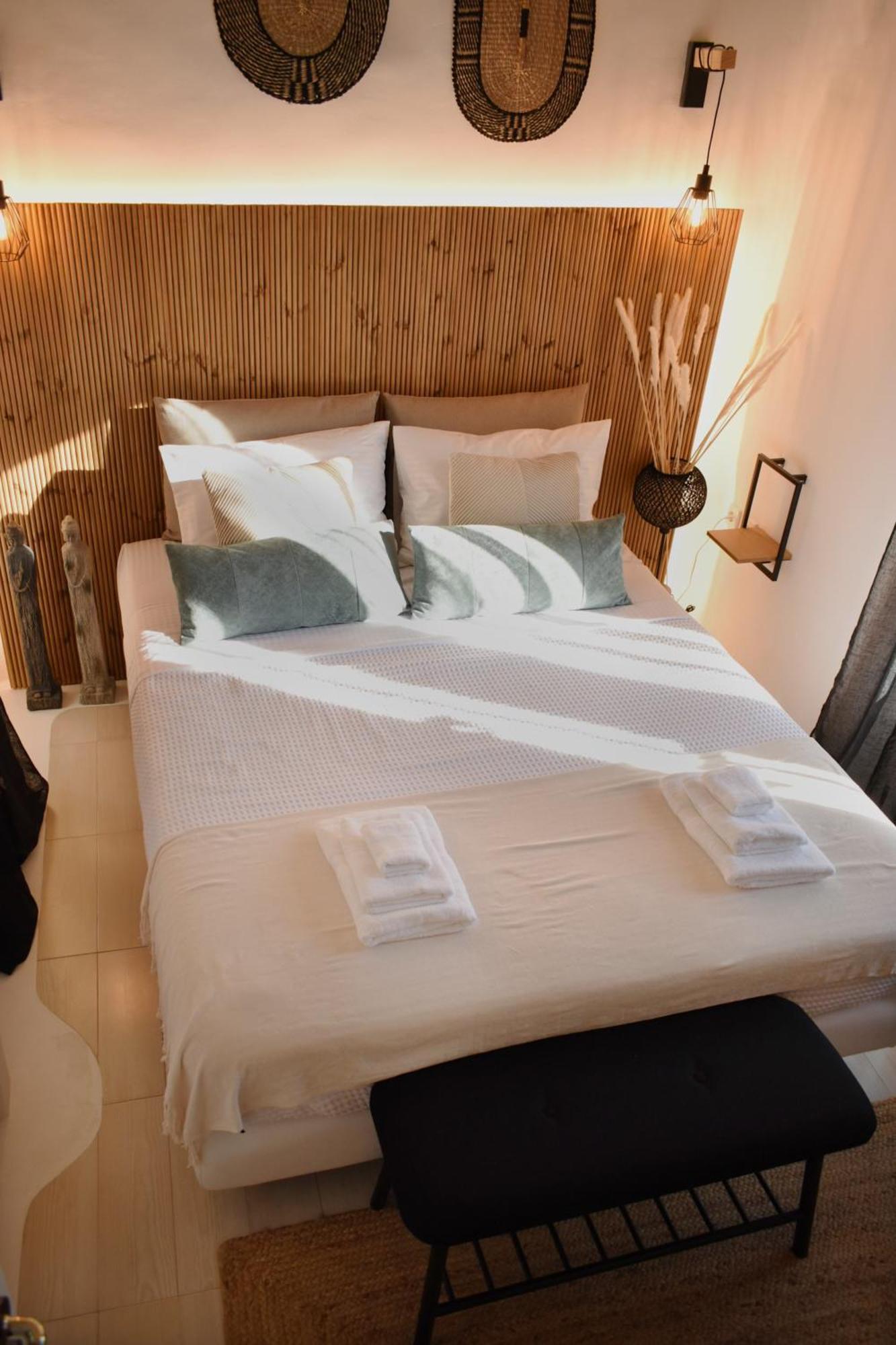 Nisos Home Stay Mykonos Town Екстериор снимка
