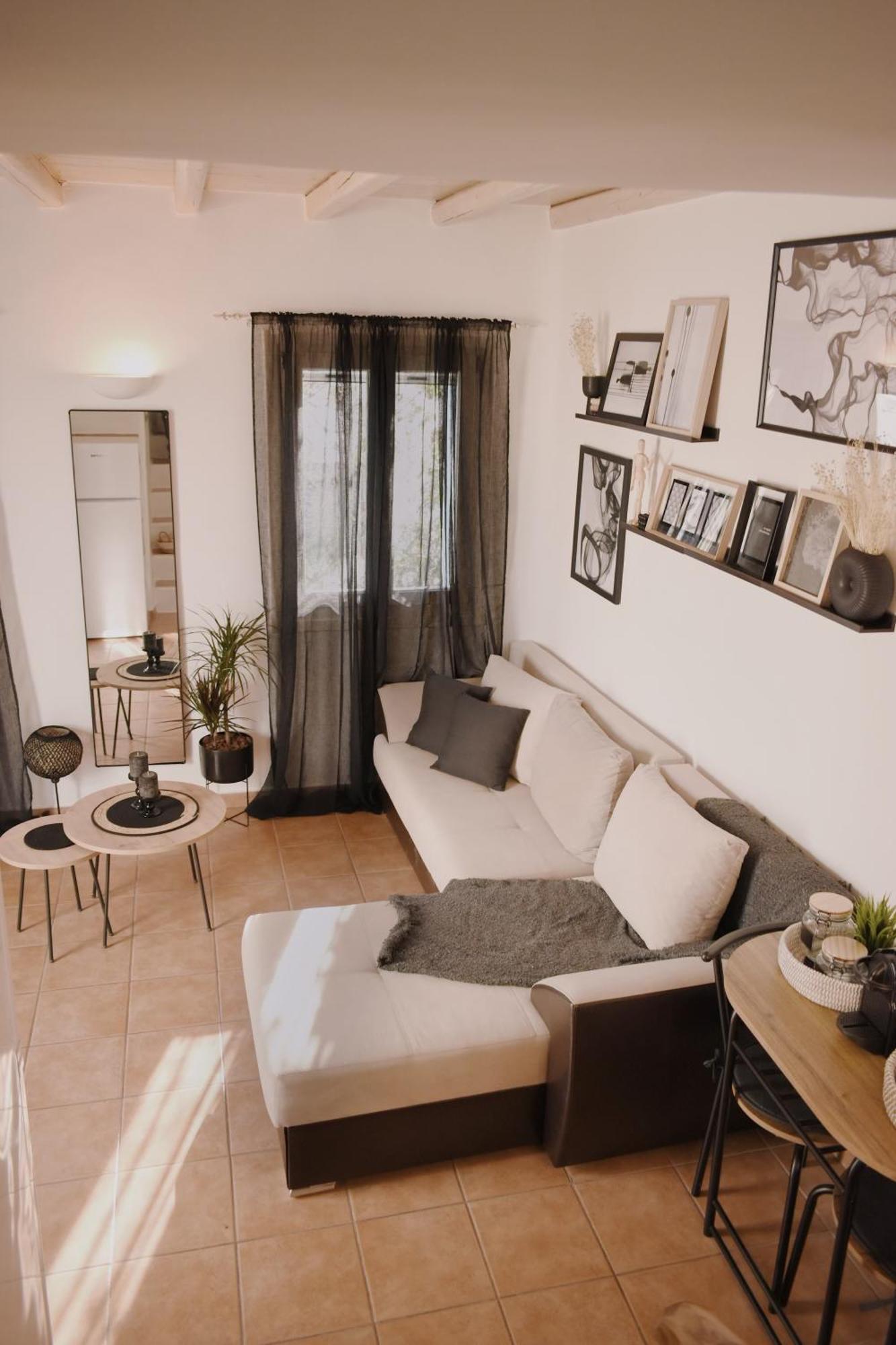 Nisos Home Stay Mykonos Town Екстериор снимка